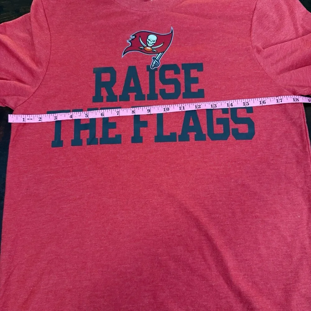 Men's Tampa Bay Buccaneers Stated Short Sleeve T-Shirt raise the flags Nike Sm
